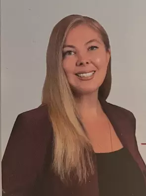 Mariya Tarasova, Laval, Real Estate Agent